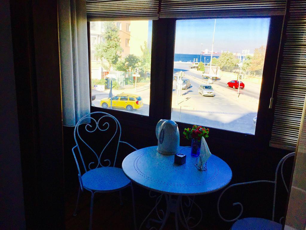 Pastor Historical Apart-Hotel The Gulf Of İzmir Extérieur photo