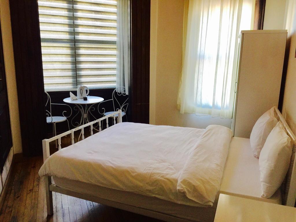 Pastor Historical Apart-Hotel The Gulf Of İzmir Extérieur photo